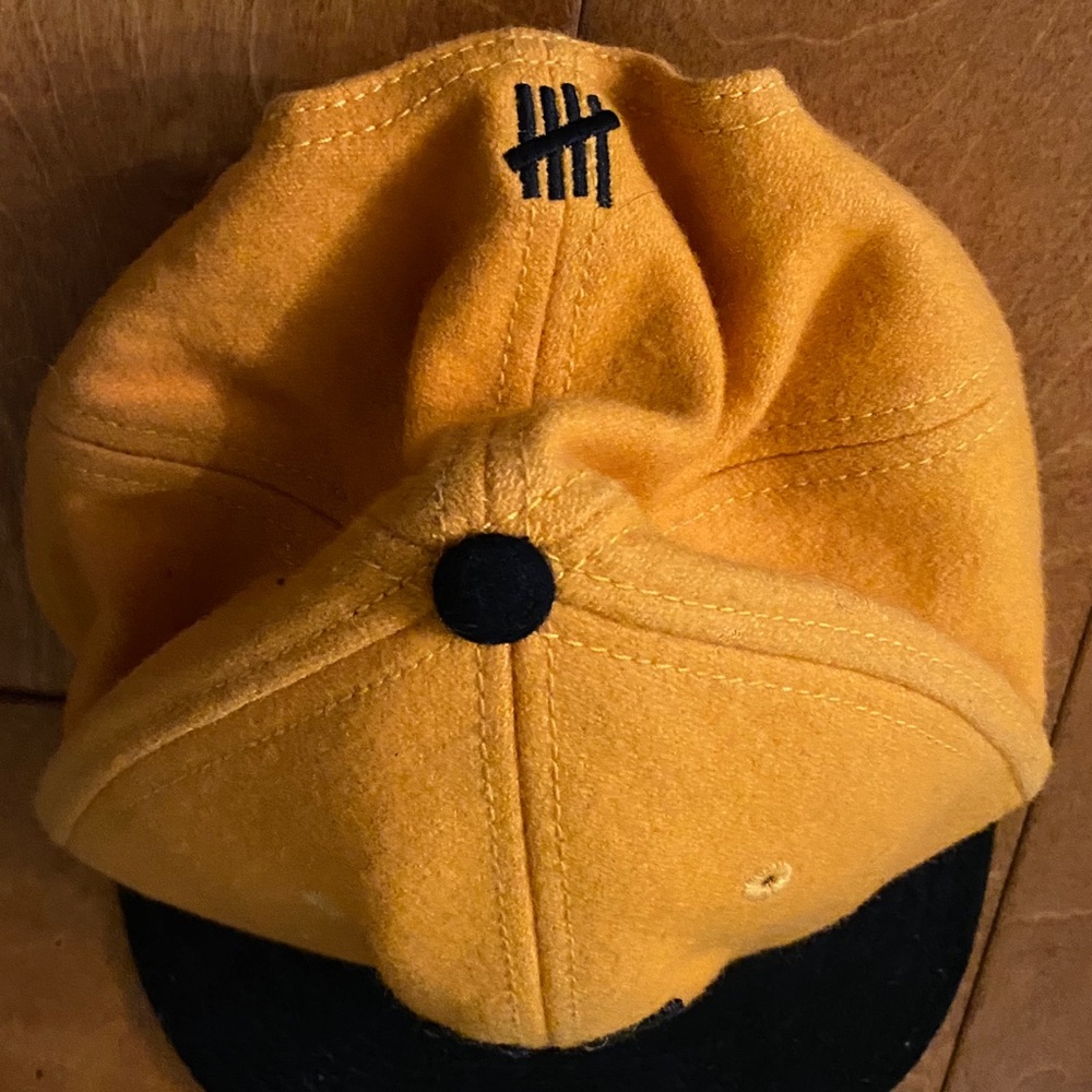 Undefeated snap back baseball cap - Picture 2 of 4